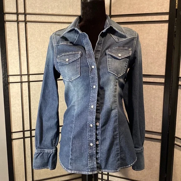 Express distressed denim button down- size small - Picture 1 of 9